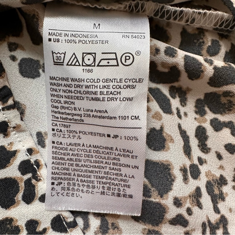 Banana Republic SS Print Dolman Blouse Medium Animal Spot Neutral Black Tan - Picture 5 of 6